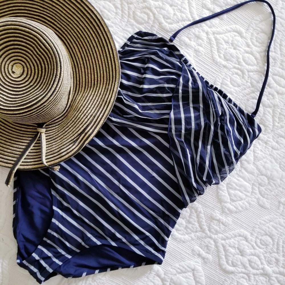 Stripped bandeau one piece swim